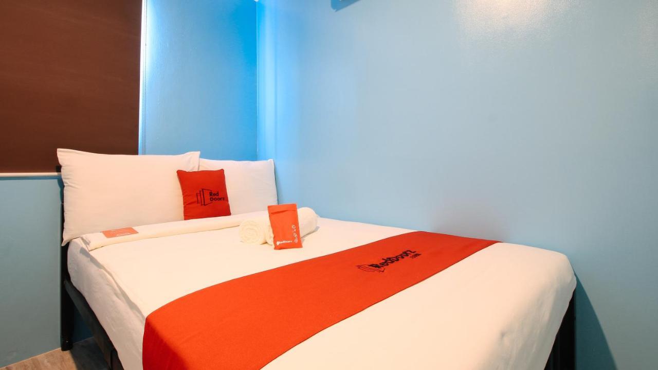 Reddoorz At Hotel Rosemarie Pasay Dış mekan fotoğraf