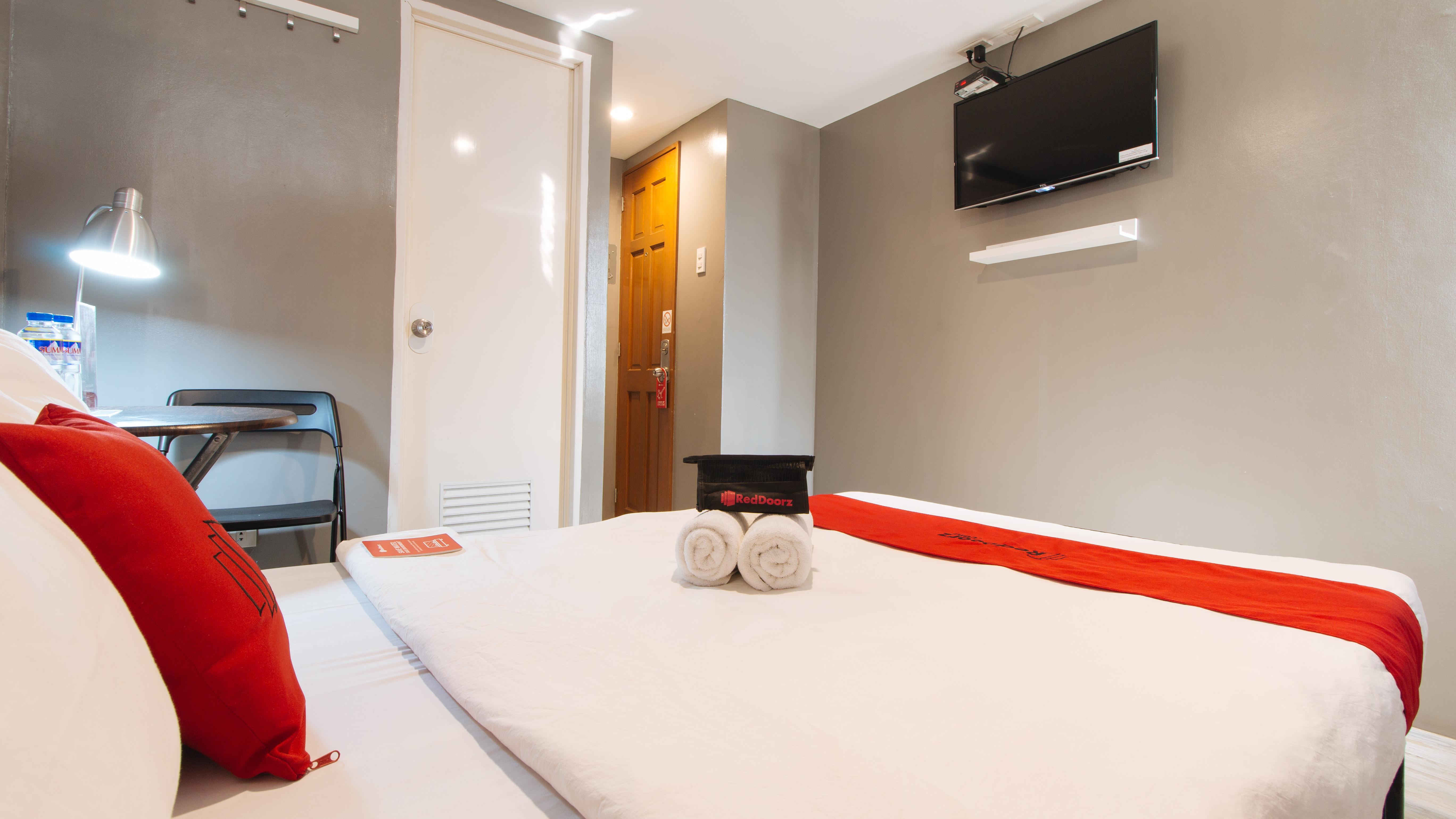 Reddoorz At Hotel Rosemarie Pasay Dış mekan fotoğraf